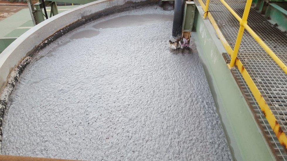 Before - Thickener for refractory campaign.